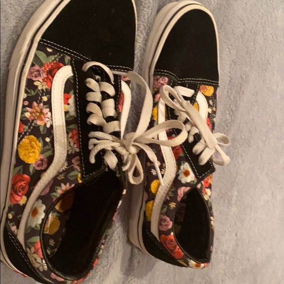 Floral Print Vans (Women’s 8.5) - Picture 4 of 5